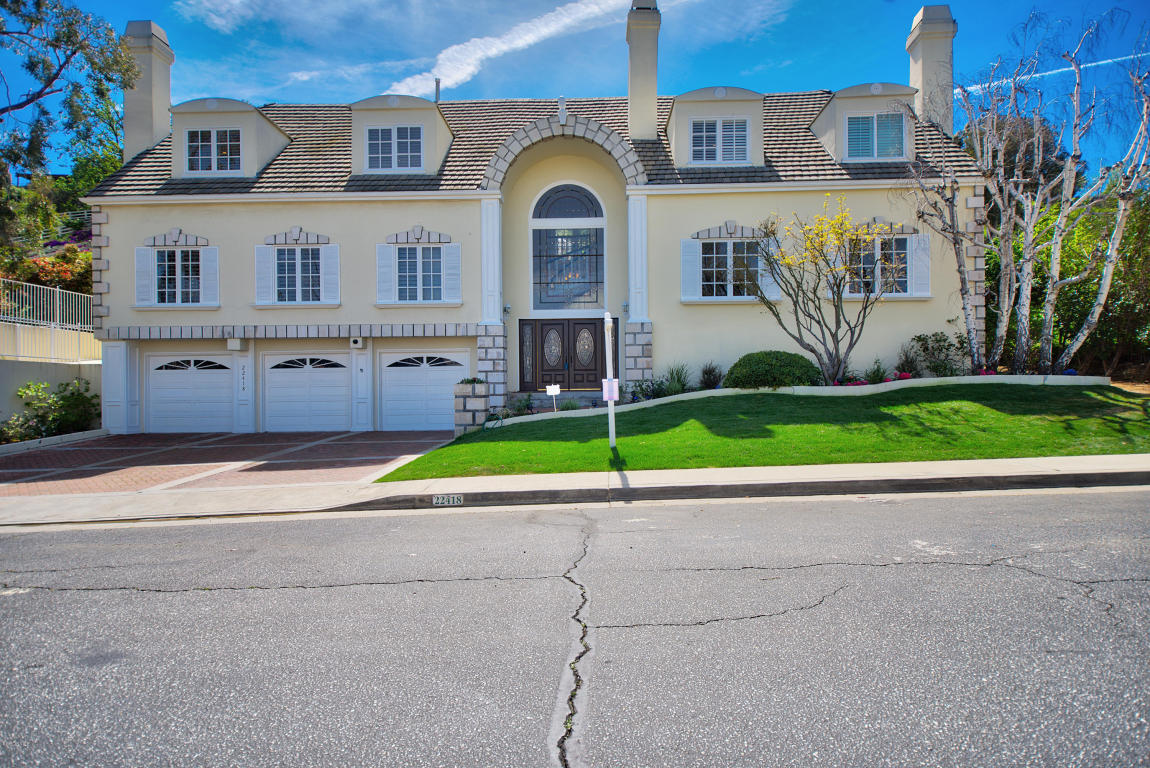  22418 N Summit Ridge Cir, Chatsworth, CA 91311 photo 1