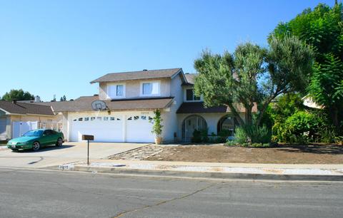 20113 Lemarsh St, Chatsworth, CA 91311 photo 1