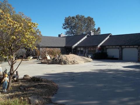 29900 Grouse Dr, Tehachapi, CA 93561 photo 1