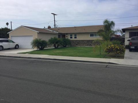 3063 Circle Dr, Oxnard, CA 93033 photo 1