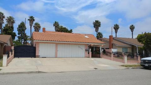 2111 Bernadette St, Oxnard, CA 93030 photo 1