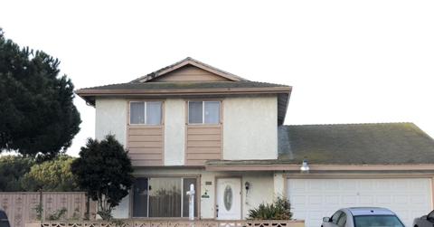 2030 Ives Pl, Oxnard, CA 93033 photo 1