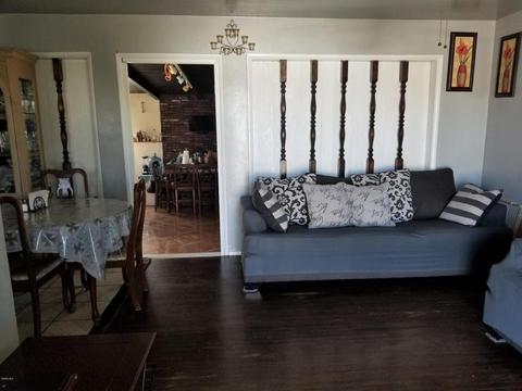 534 E Laurel St, Oxnard, CA 93033 photo 1