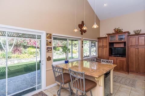 3045 Frontier Ave, Thousand Oaks, CA 91360 photo 1