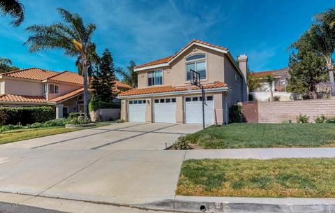 595 Fresh Meadows Rd, Simi Valley, CA 93065 photo 1