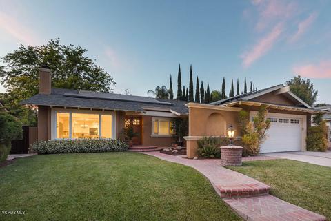 5939 Serena St, Simi Valley, CA 93063 photo 1