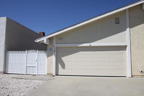 941 Mobil Ave, Camarillo, CA 93010 photo 1