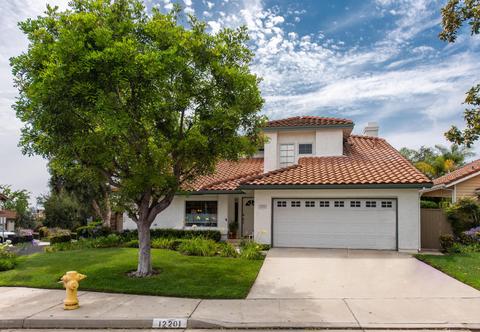 12201 Willow Hill Dr, Moorpark, CA 93021 photo 1