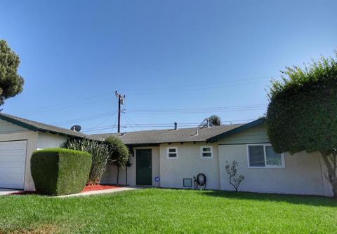 320 Dorothy Ave, Moorpark, CA 93021 photo 1