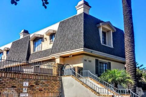 541 S E St, Oxnard, CA 93030 photo 1