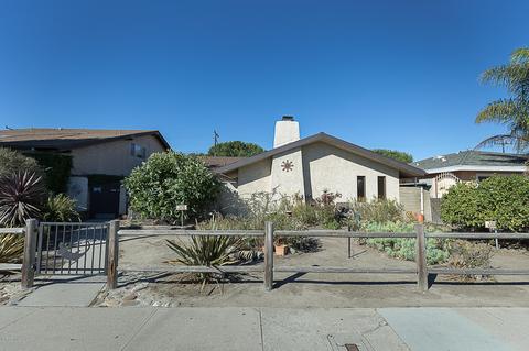 723 N M St, Oxnard, CA 93030 photo 1