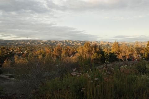 2576 Rudolph Dr, Simi Valley, CA 93065 photo 1