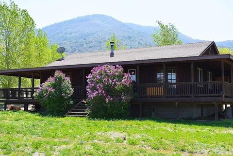 26737 Ronnie Ave, Tehachapi, CA 93561 photo 1