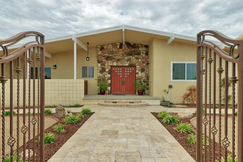 85 Maxine Dr, Camarillo, CA 93010 photo 1