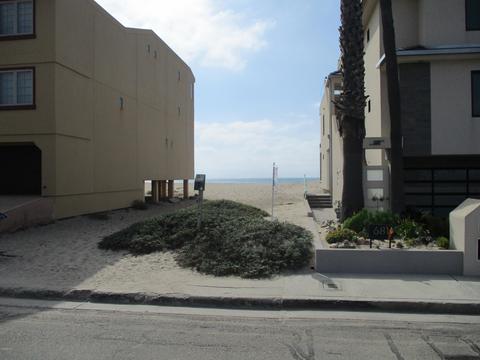 683 Mandalay Beach Rd, Oxnard, CA 93035 photo 1