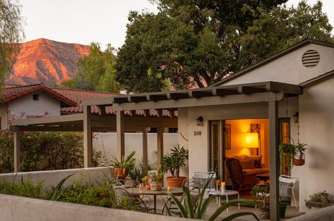 208 Topa Topa Dr, Ojai, CA 93023 photo 1