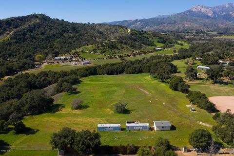 1998 Baldwin Rd, Ojai, CA 93023 photo 1