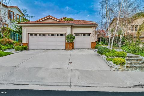 452 Canyon Crest Dr, Simi Valley, CA 93065 photo 1