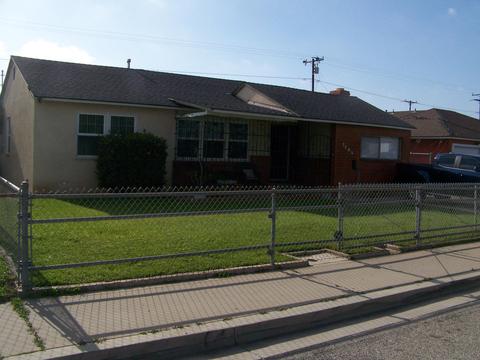1705 S D St, Oxnard, CA 93033 photo 1