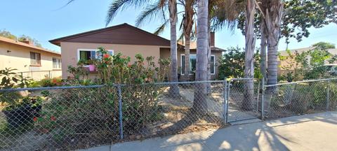1418 W Date St, Oxnard, CA 93033 photo 1