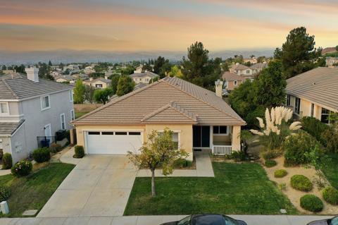 3237 Pine View Dr, Simi Valley, CA 93065 photo 1