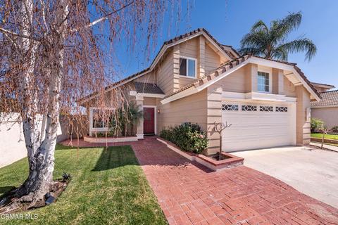490 Lazy Brook Ct, Simi Valley, CA 93065 photo 1