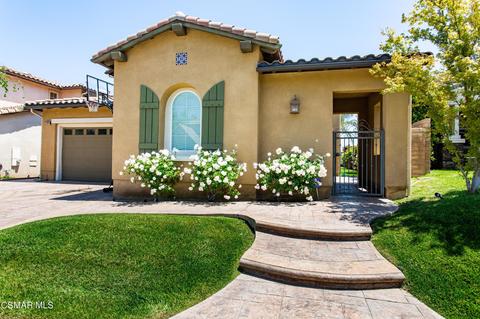 2004 Seasons St, Simi Valley, CA 93065 photo 1