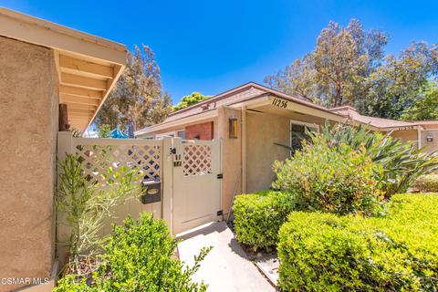 11256 Village 11, Camarillo, CA 93012 photo 1