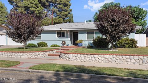 2326 Heather St, Simi Valley, CA 93065 photo 1