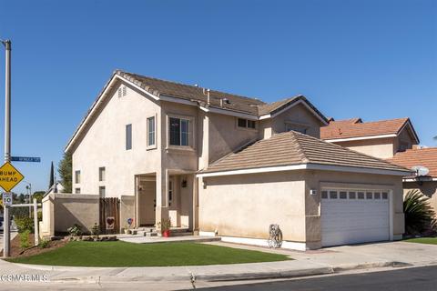 814 Pathfinder Way, Corona, CA 92879 photo 1