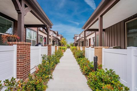 105 Red Brick Dr #5, Simi Valley, CA 93065 photo 1