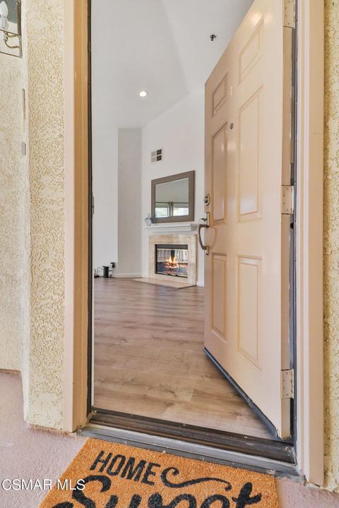 5744 Oak Bend Ln #403, Oak Park, CA 91377 photo 1