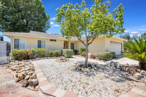 2039 Madrone St, Simi Valley, CA 93065 photo 1