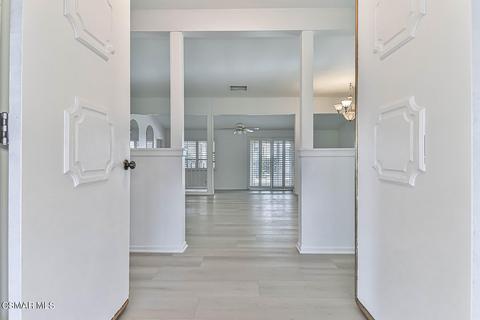 10200 Stanwin Ave, Arleta, CA 91331 photo 1