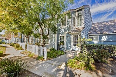 345 Jeremiah Dr #B, Simi Valley, CA 93065 photo 1