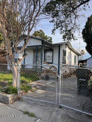1331 Pico St, San Fernando, CA 91340