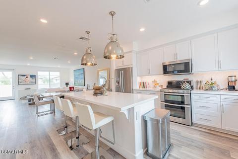 679 Earl Joseph Dr, Camarillo, CA 93010