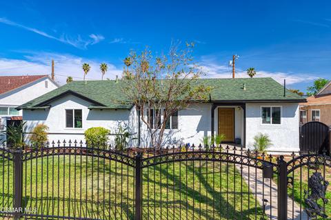 11318 Haskell Ave, Granada Hills, CA 91344