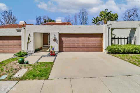 679 Woodlawn Dr, Thousand Oaks, CA 91360