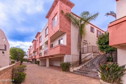 10235 Independence Ave #4, Chatsworth, CA 91311