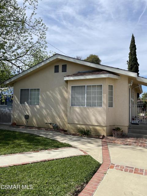 15947 Hartland St, Van Nuys, CA 91406
