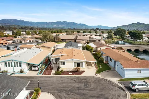 135 Poinsettia Gardens Dr #135, Ventura, CA 93004