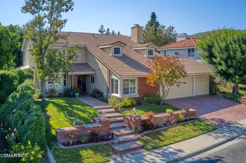 5733 Green Meadow Dr, Agoura Hills, CA 91301
