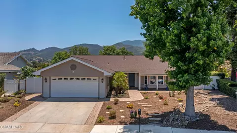 1004 Winfield St, Newbury Park, CA 91320