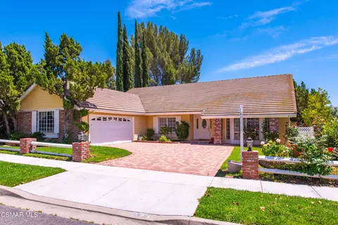 4230 Roxbury St, Simi Valley, CA 93063