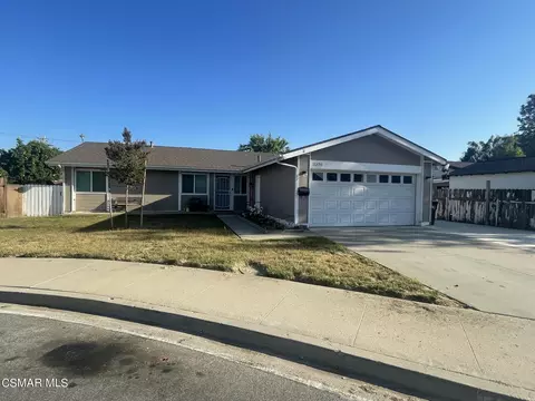 2370 Lansing Pl, Simi Valley, CA 93065