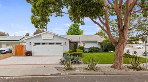 5697 Larkin St, Ventura, CA 93003