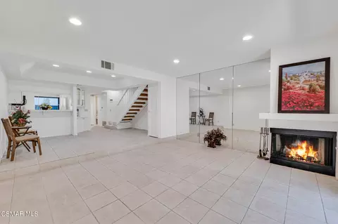 5708 Skyview Way #C, Agoura Hills, CA 91301