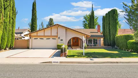 28942 Fountainwood St, Agoura Hills, CA 91301
