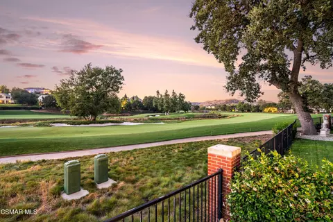 2429 Stafford Rd, Thousand Oaks, CA 91361
